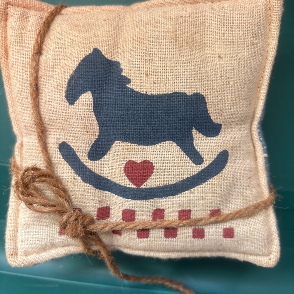 Alice's Country Cottage Spiced Mug Mats Coasters - Set of 4, Rocking Horse - NWT